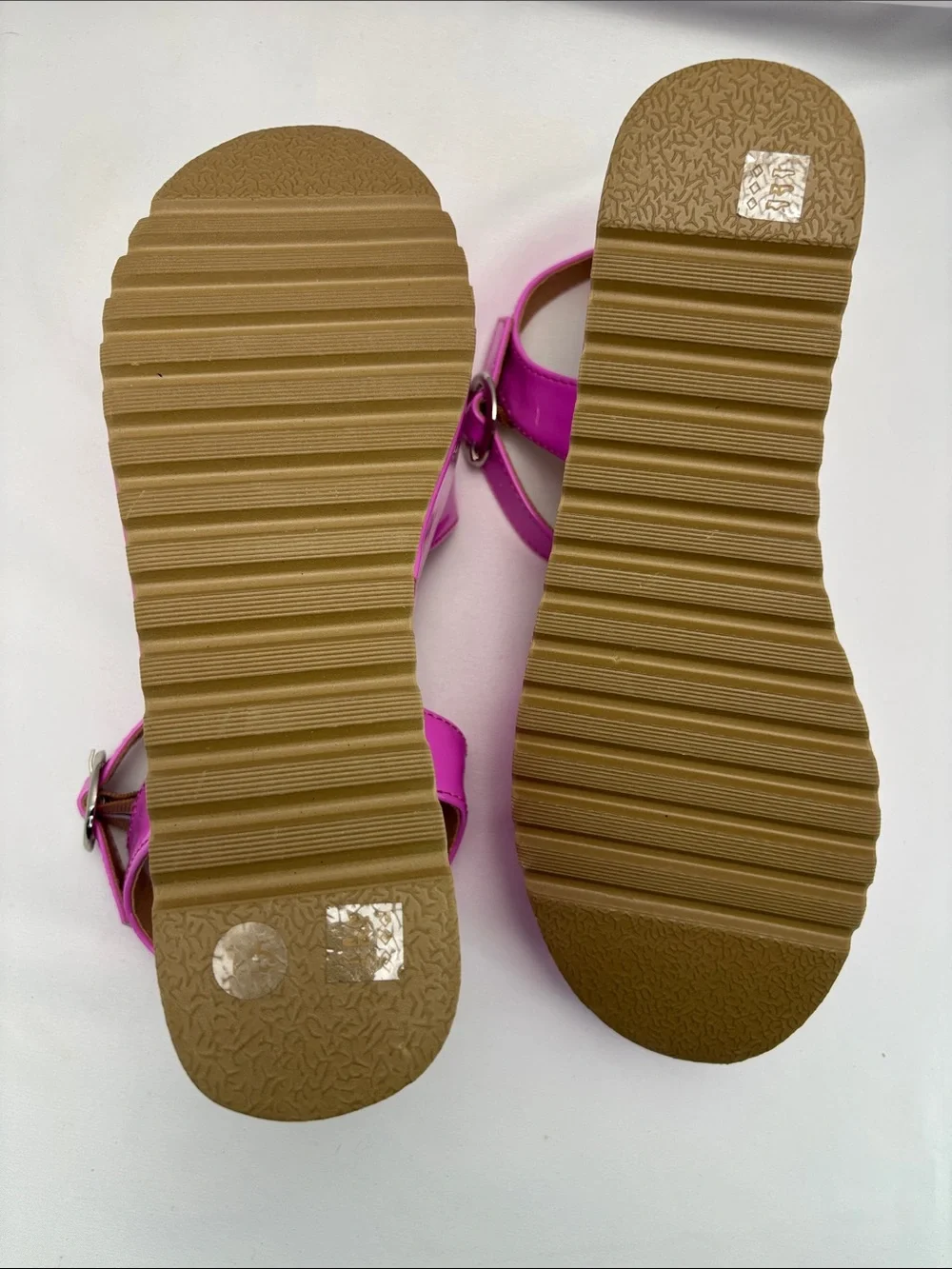 Dirty Laundry Women’s 7.5 Pink Patent Platform Sandals
